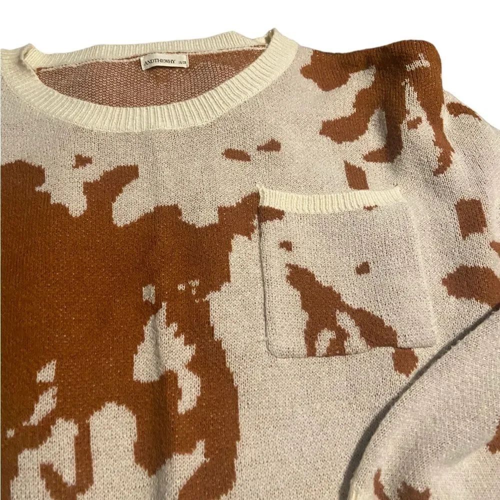 And the why size 1X/2X sweater distressed trim and sleeves great condition